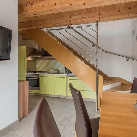 Complex Anja Guest house Sveti Lovrec Pazenaticki