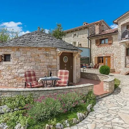 Affittacamere Complex Anja Sveti Lovreč Pazenatički