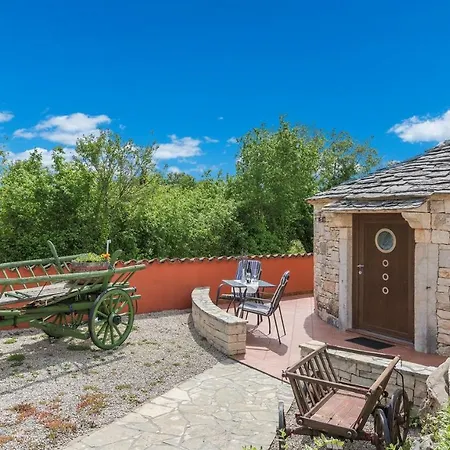 Guest house Complex Anja