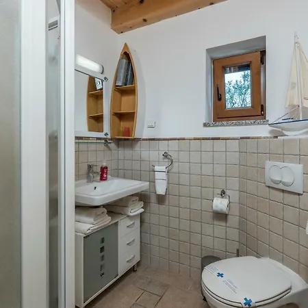 Complex Anja Sveti Lovreč Pazenatički