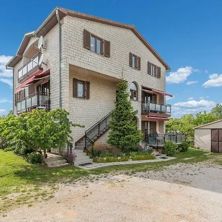 Guest house Complex Anja Sveti Lovrec Pazenaticki
