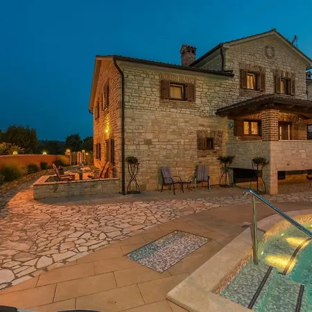 Complex Anja Guest house Sveti Lovrec Pazenaticki