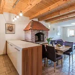 Complex Anja Guest house