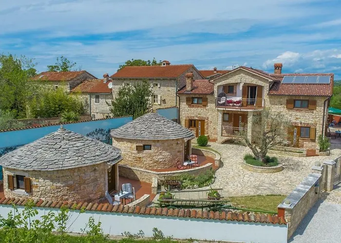 Complex Anja Sveti Lovreč Pazenatički